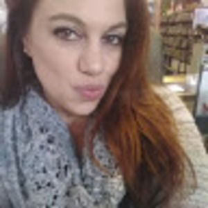 Meet your Posher, Kristen m